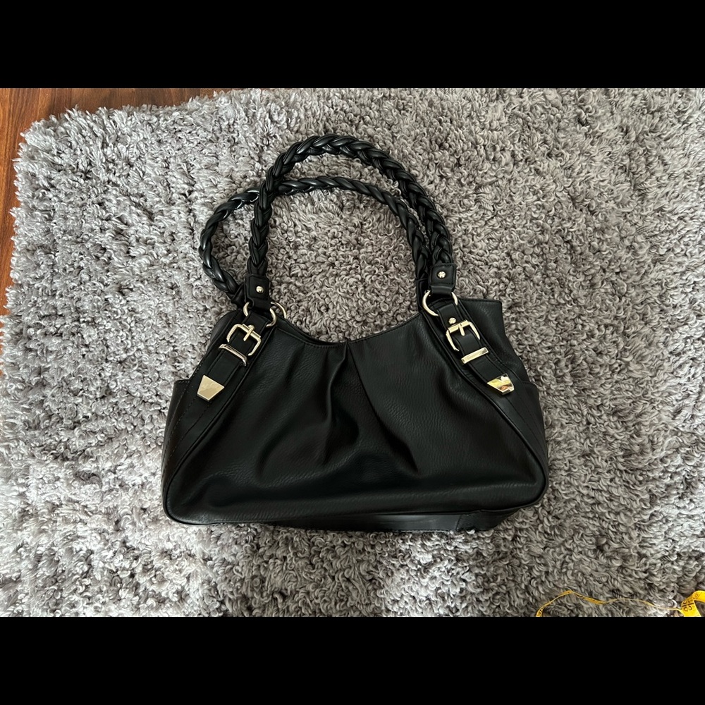 Apt. 9 Black Purse
